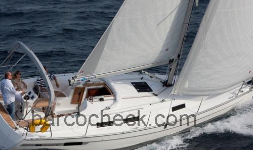 Bavaria Cruiser 32 ficha tecnica 